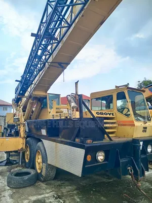Motor Groove Crane