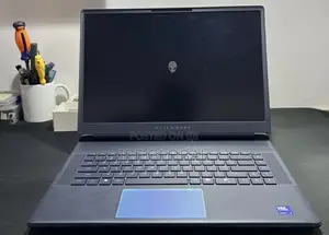 Laptop Alienware Area-51 32GB Intel Core Ultra 9 SSD 1T