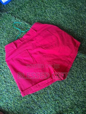 Ladies Short