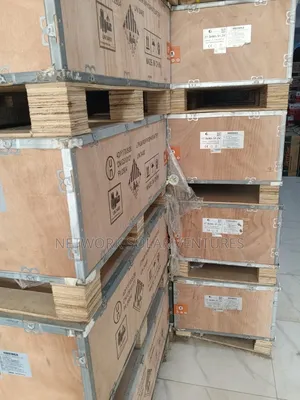 17.5kwh 51.2v Felicity Solar Lithium Ion Batteries