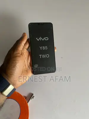 Vivo Y85 64 GB Gold