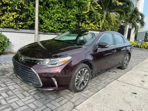 Toyota Avalon XLE (3.5L 6cyl 6A) 2018 Burgundy