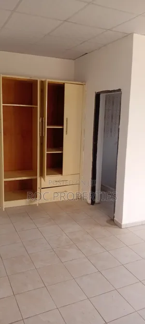 3bdrm Bungalow in Sunnyvale Estate, Dakwo District for rent