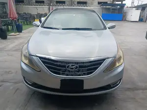Hyundai Sonata 2011 Silver