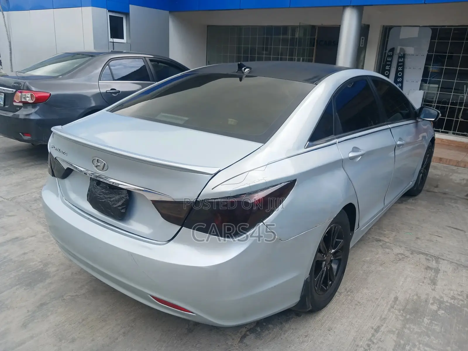 Hyundai Sonata 2011 Silver