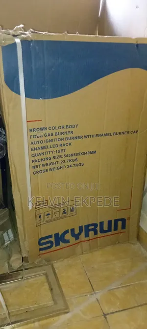 Brand New Skyrun 4-Burner Standing Gas Cooker With Oven + 7.5kg Gas