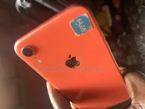 Apple iPhone XR 64 GB Orange