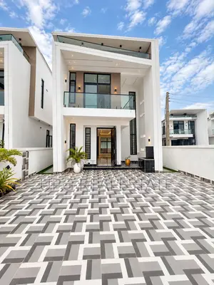 5bdrm Duplex in Olokonla for sale