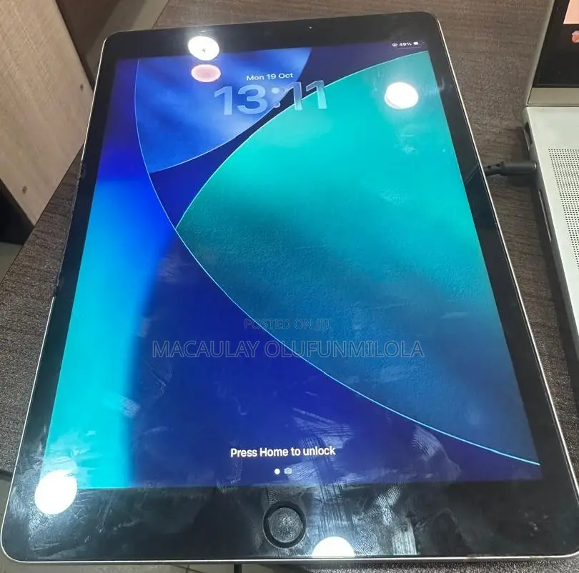 Apple iPad 10.2 (2021) 64 GB Silver