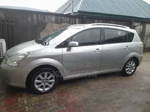 Toyota Corolla Verso 1.8 2007 Silver