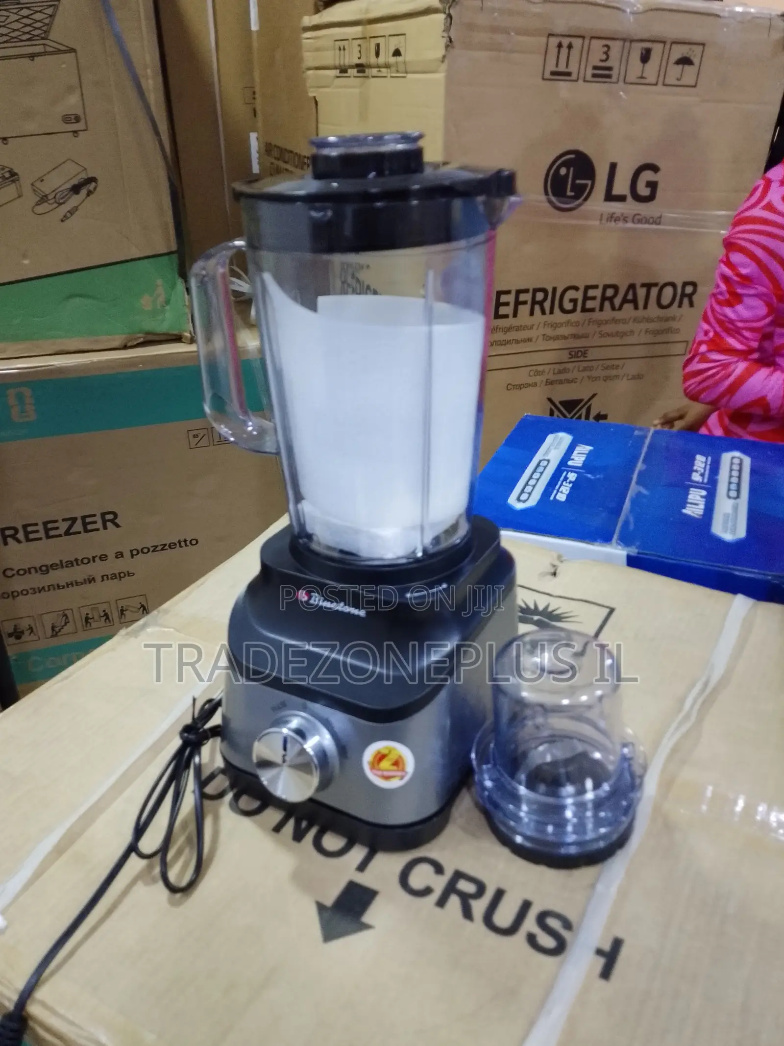 Binatone Blender 2L Capacity for Modern Kitchens