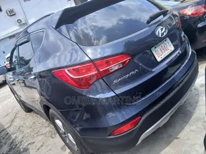 Hyundai Santa Fe 2014 Blue