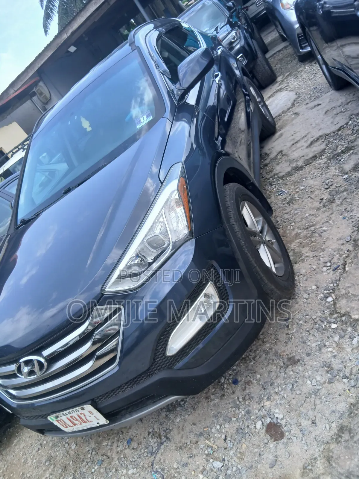 Hyundai Santa Fe 2014 Blue