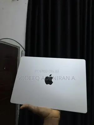 Laptop Apple 32GB Apple M1 Pro SSD 512GB