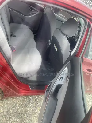 Hyundai Elantra 2014 Red