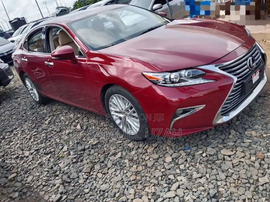 Lexus ES 2013 Red