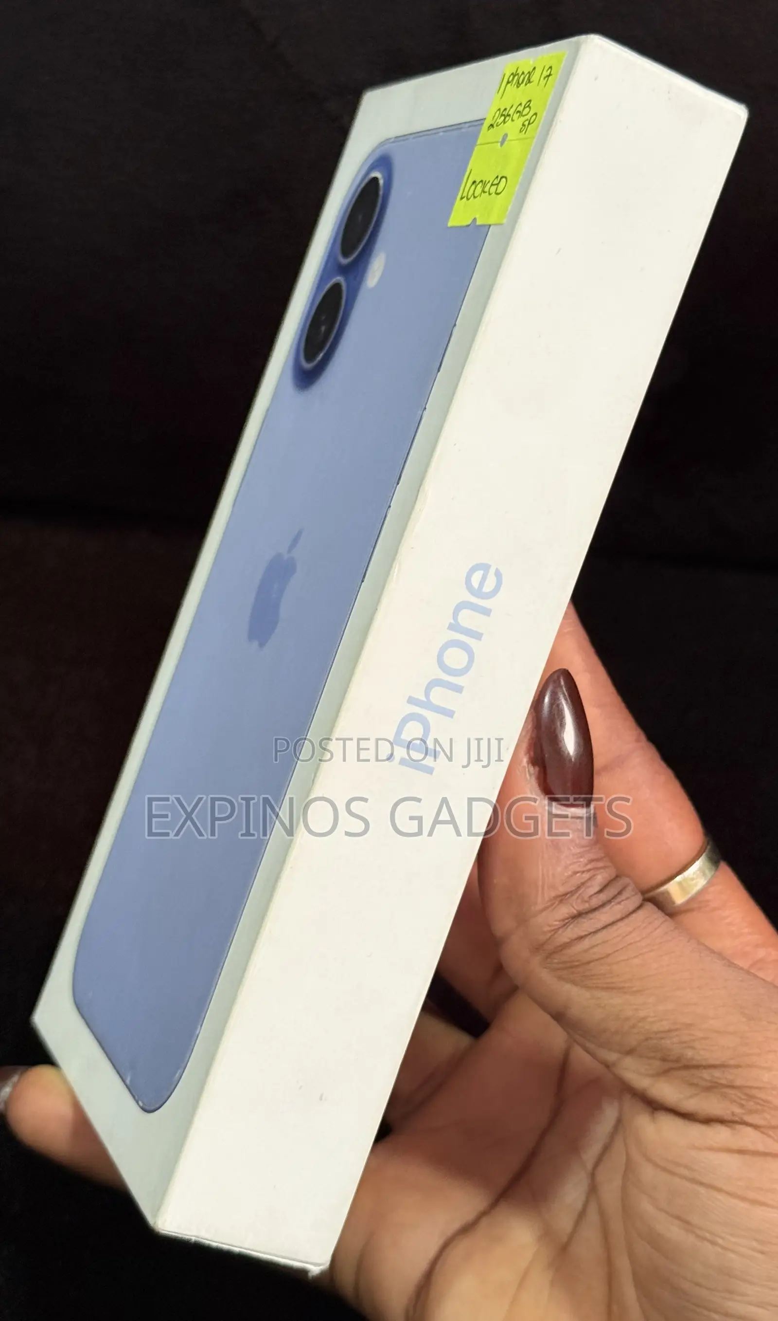 New Apple iPhone 17 256 GB Blue