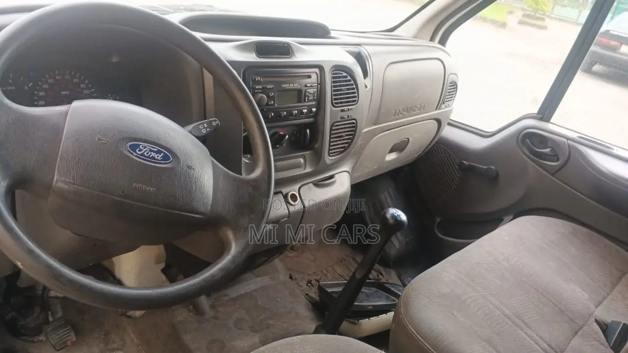 Ford Transit 2010 White