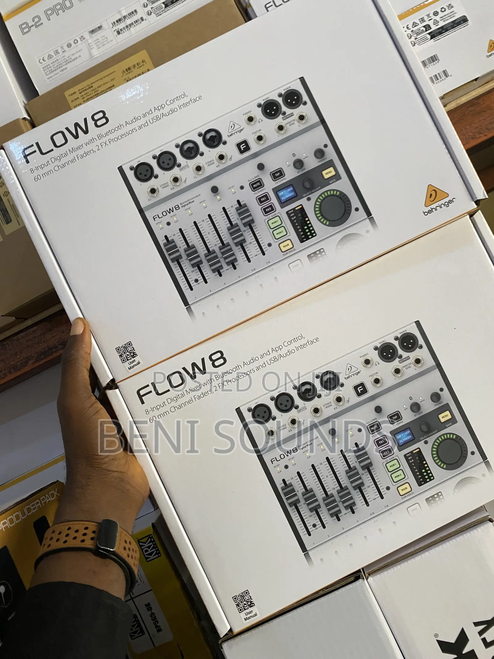 Flow 8 Behringer Mixer