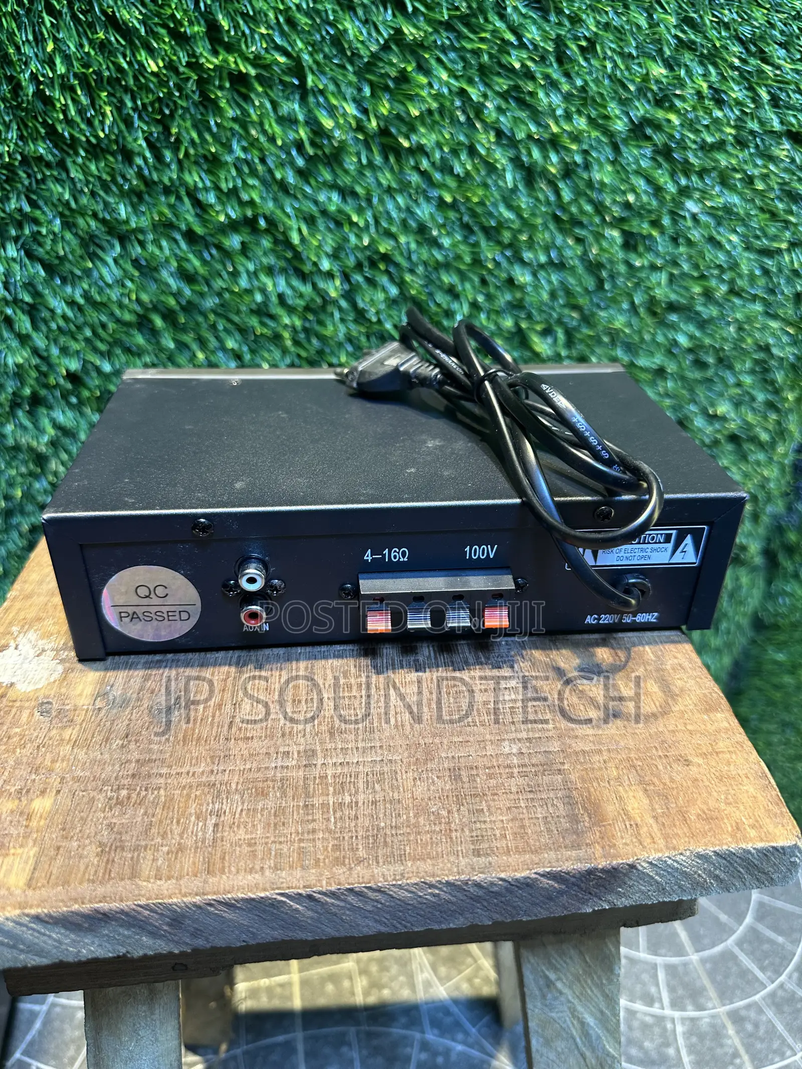 Mini Table Top Amplifier