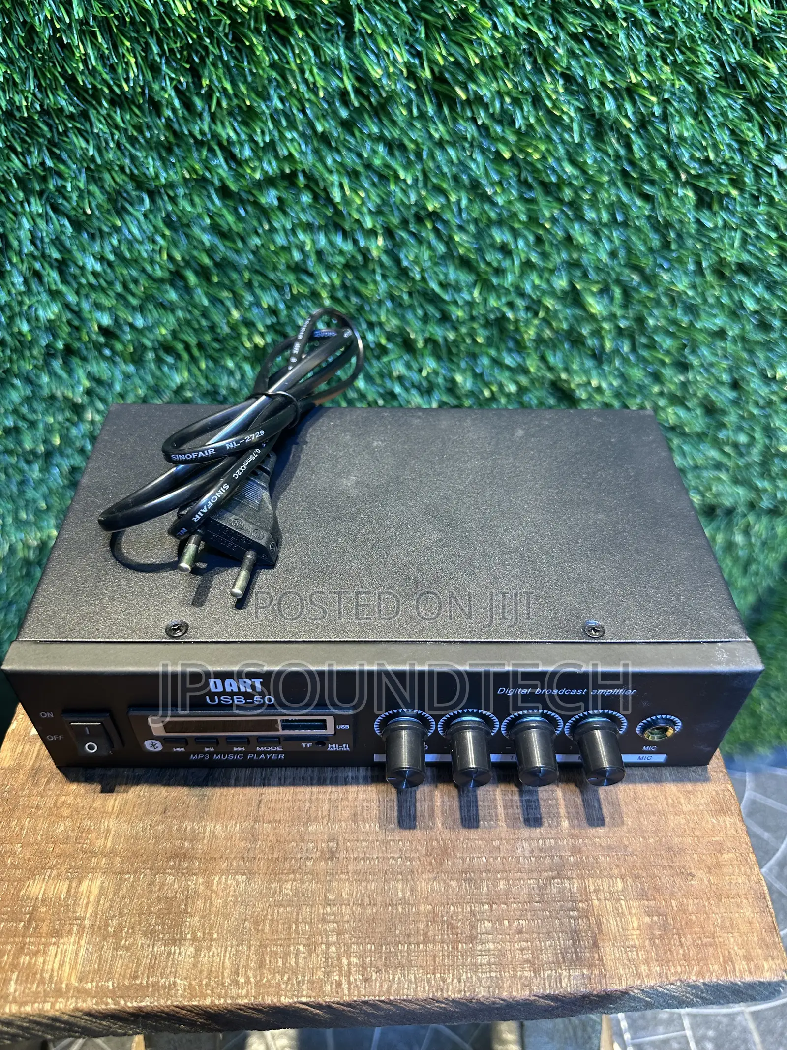 Mini Table Top Amplifier