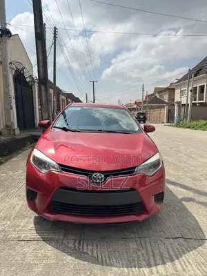 Toyota Corolla LE Eco 4dr Sedan (1.8L 4cyl CVT) 2014 Red