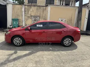 Toyota Corolla LE Eco 4dr Sedan (1.8L 4cyl CVT) 2014 Red