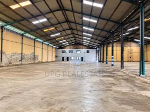 Spacious Warehouse