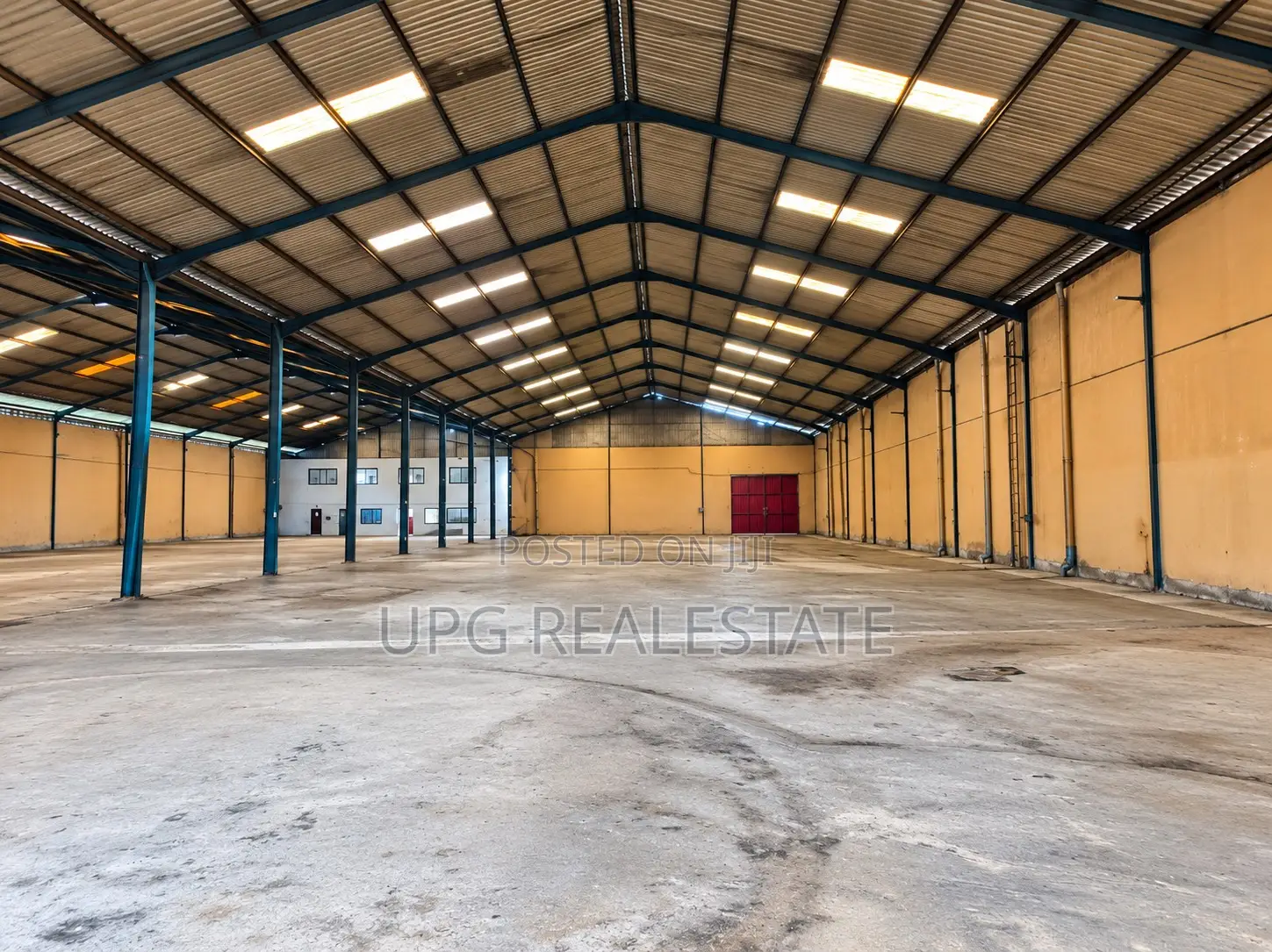 Spacious Warehouse