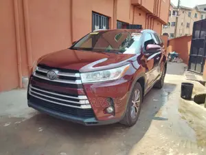 Toyota Highlander 2018 Burgandy