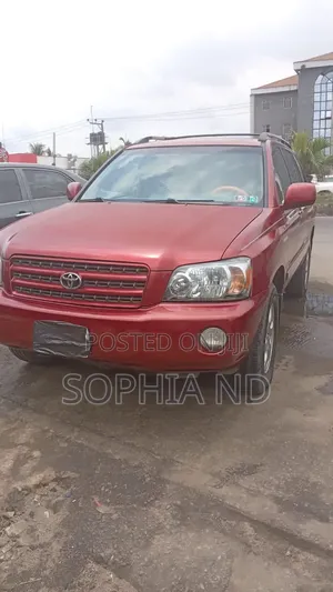 Toyota Highlander 2004 Red