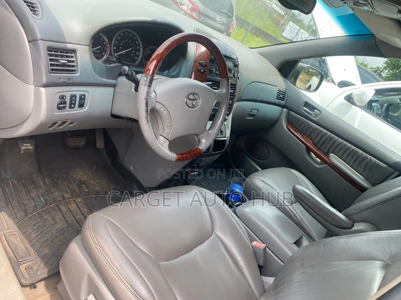 Toyota Sienna 2006 Gray