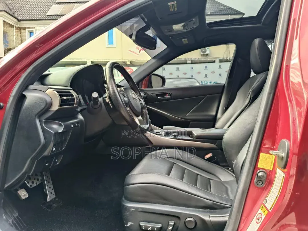 Lexus IS 2015 Red