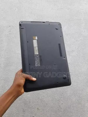Laptop Asus VivoBook X540SA 8GB Intel Core i5 SSD 128GB