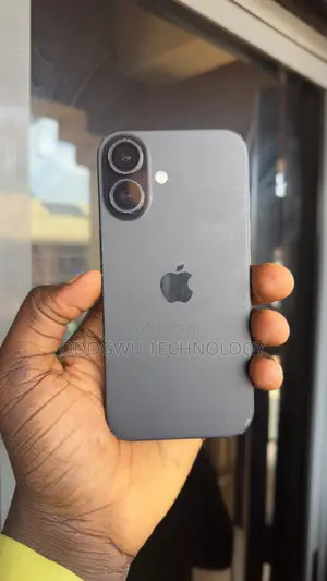Apple iPhone 16 128 GB Black