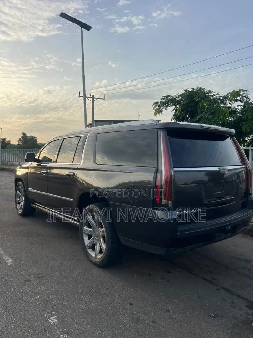 Cadillac Escalade 2016 Black