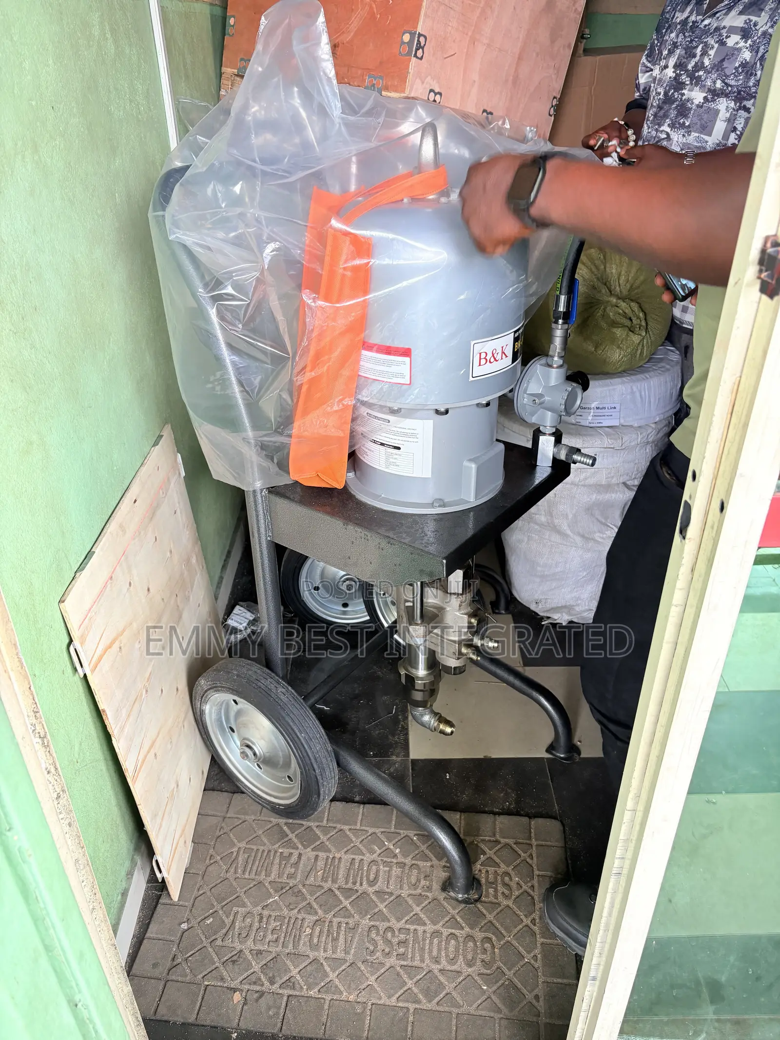 Graco Airless Spraying Machine