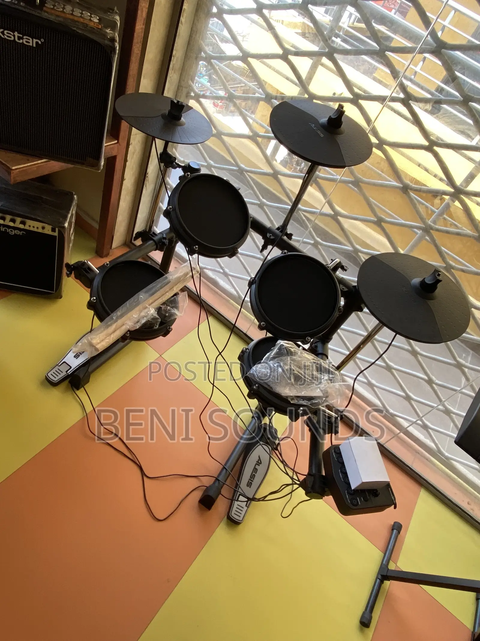 Alesis Nitro Mesh Kit Electric Drum
