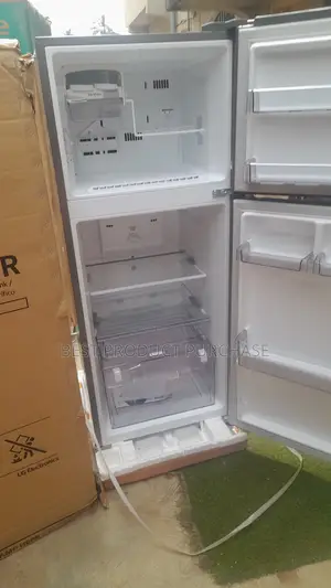 Shop the LG GL-C252SLBB 260L Top Freezer Refrigerator