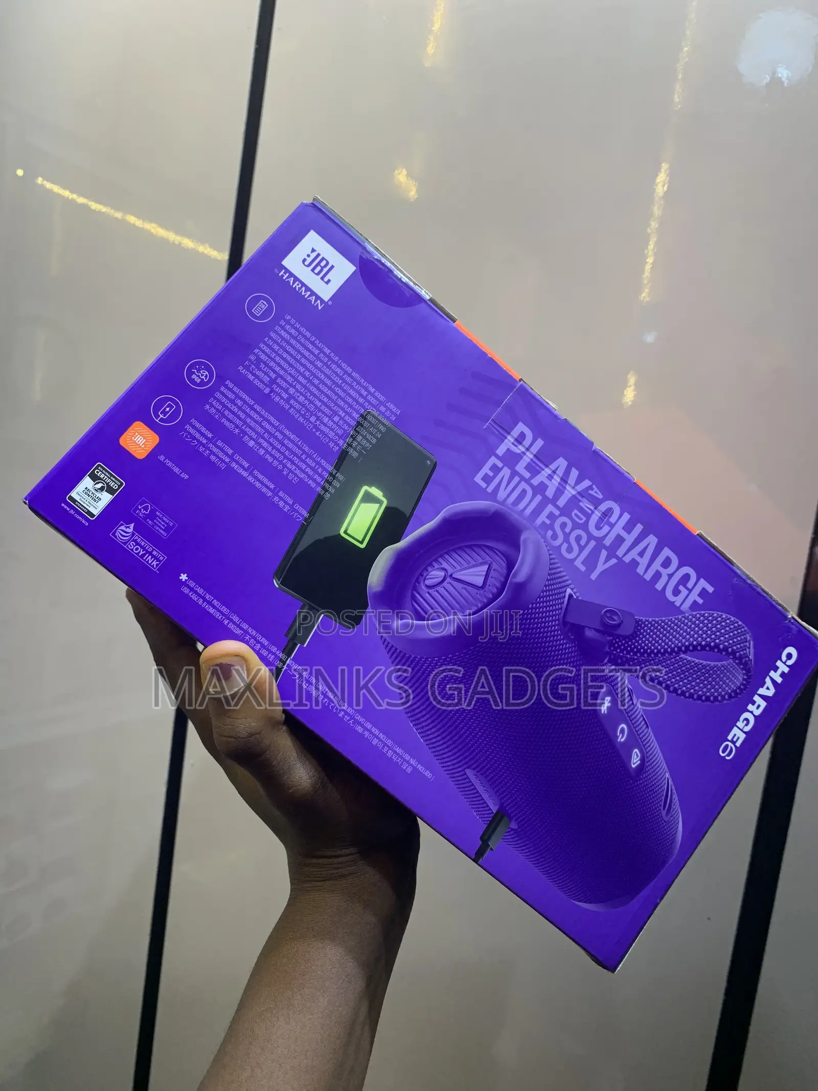 JBL Charge 6