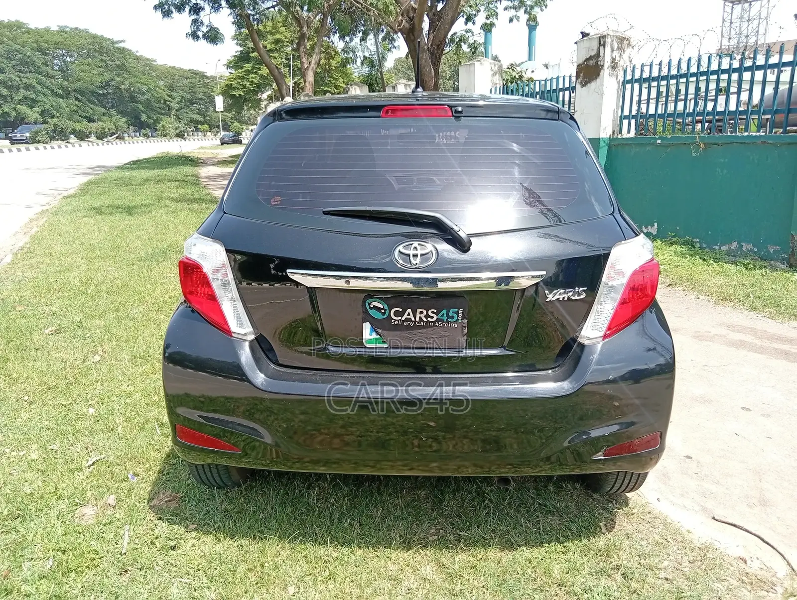 Toyota Yaris 2014 Black
