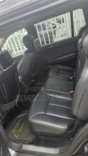 Mercedes-Benz GL-Class 2010 Blue