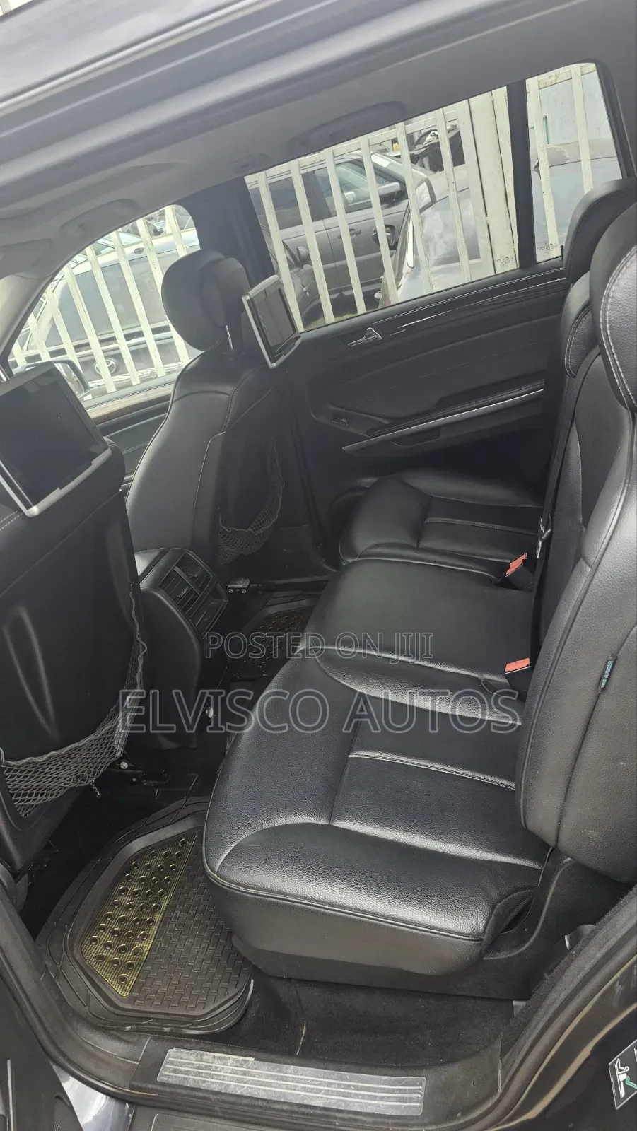 Mercedes-Benz GL-Class 2010 Blue