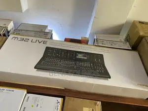 Midas M32 Digital Mixer