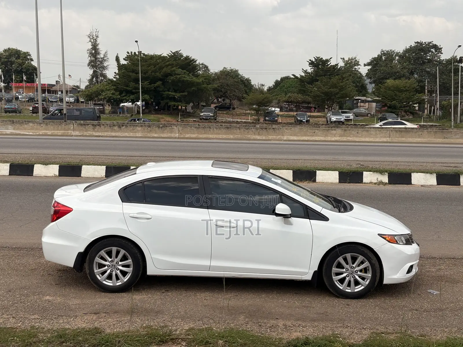 Honda Civic 2012 White
