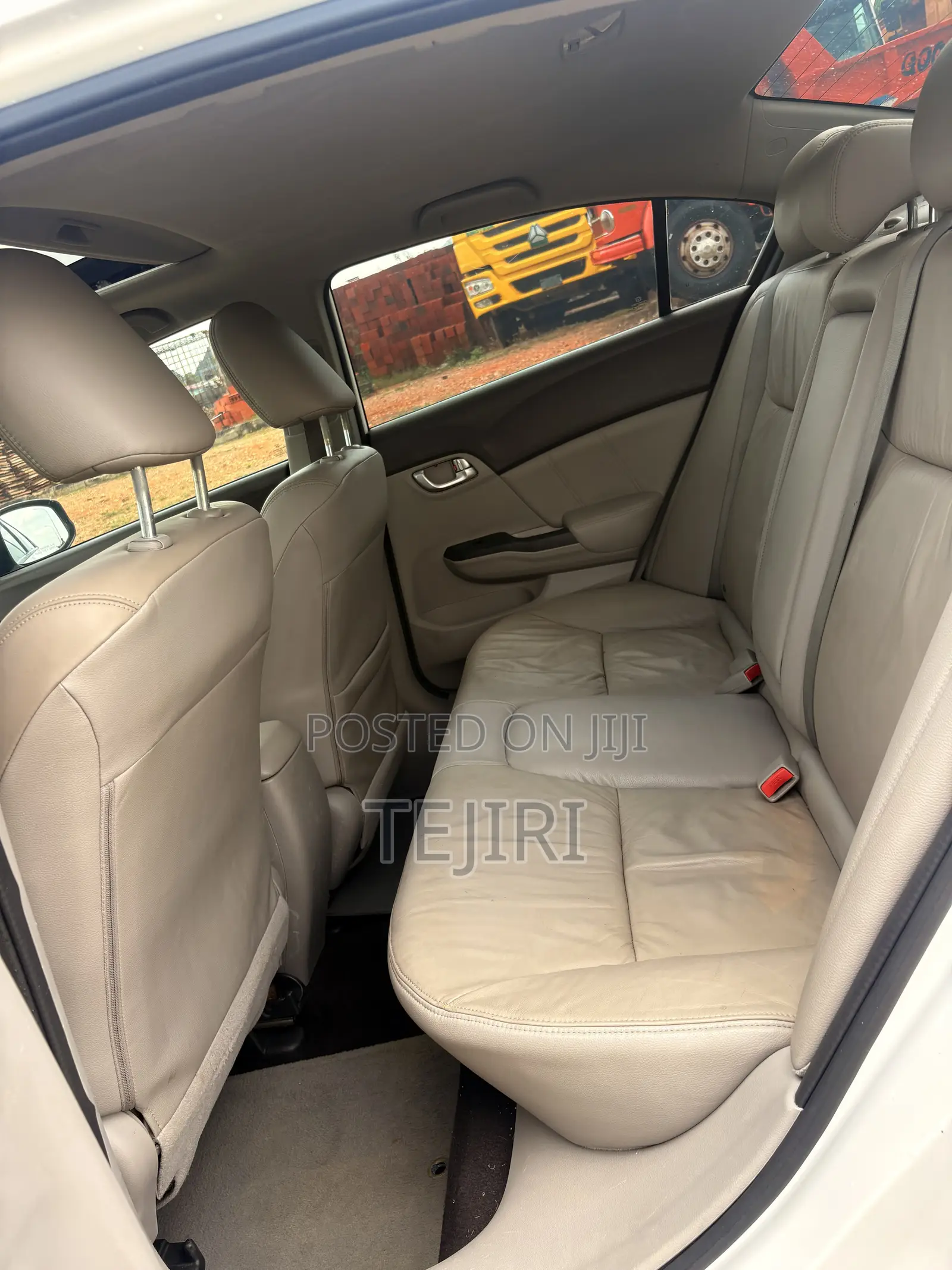 Honda Civic 2012 White