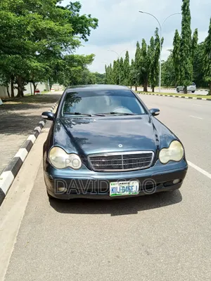 Mercedes-Benz C300 2006