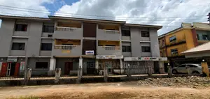 6bdrm Block of Flats in Nekede Old Road, Owerri for sale