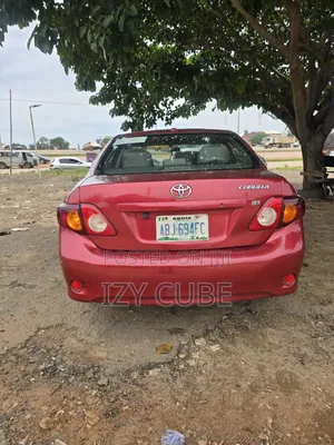 Toyota Corolla 2010 Red