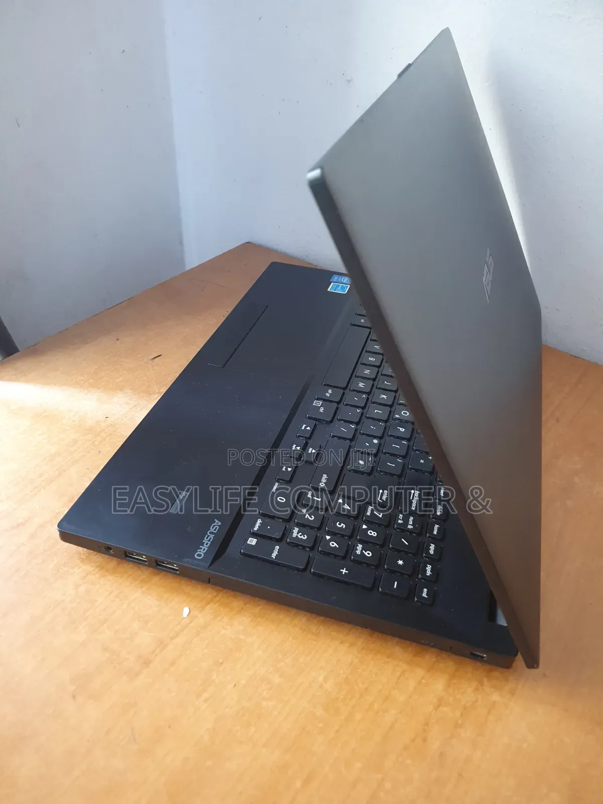 Laptop Asus 8GB Intel Core i7 HDD 320GB